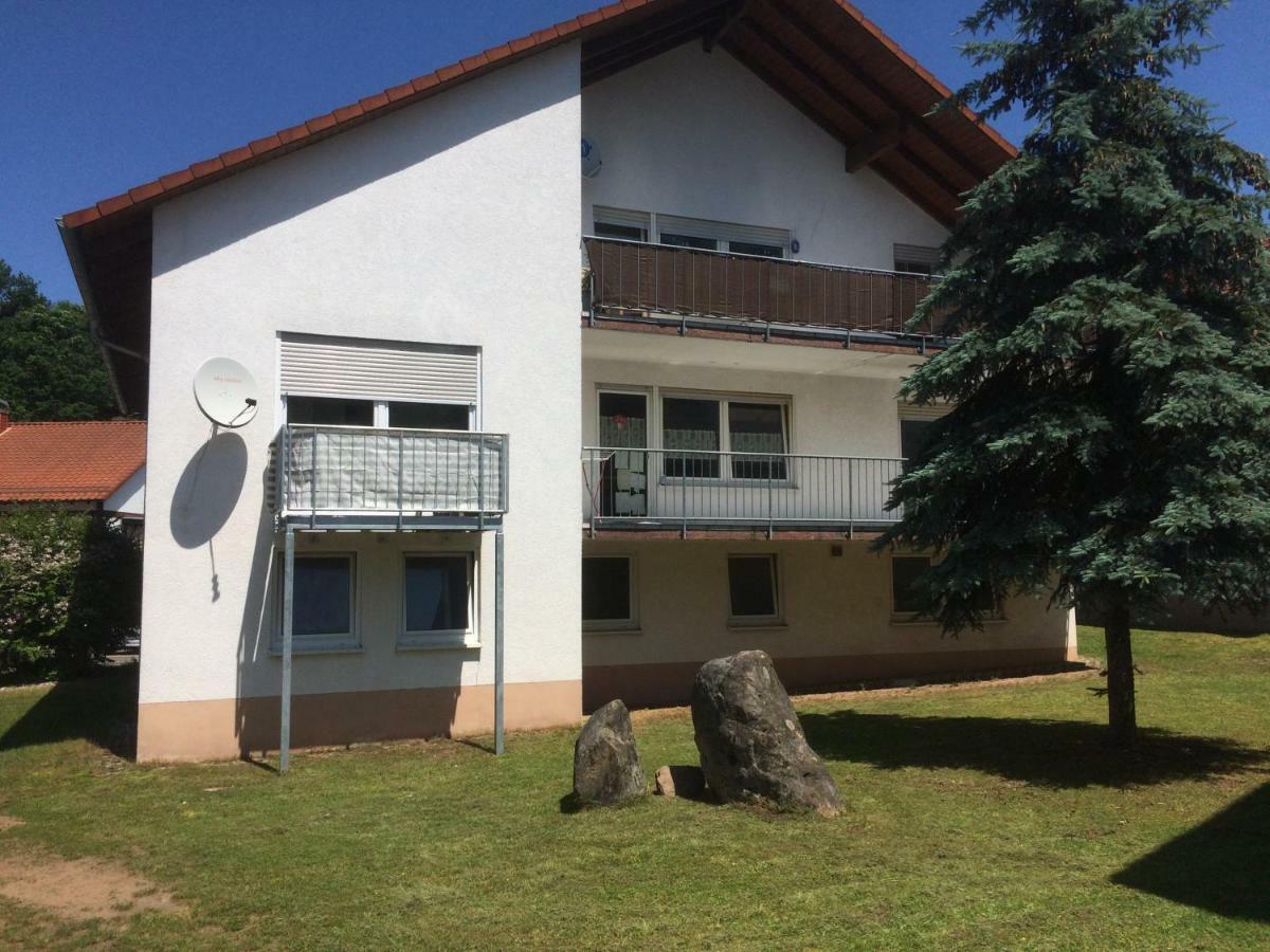 Ferienwohnung Am Waldrand Lemberg Exterior photo